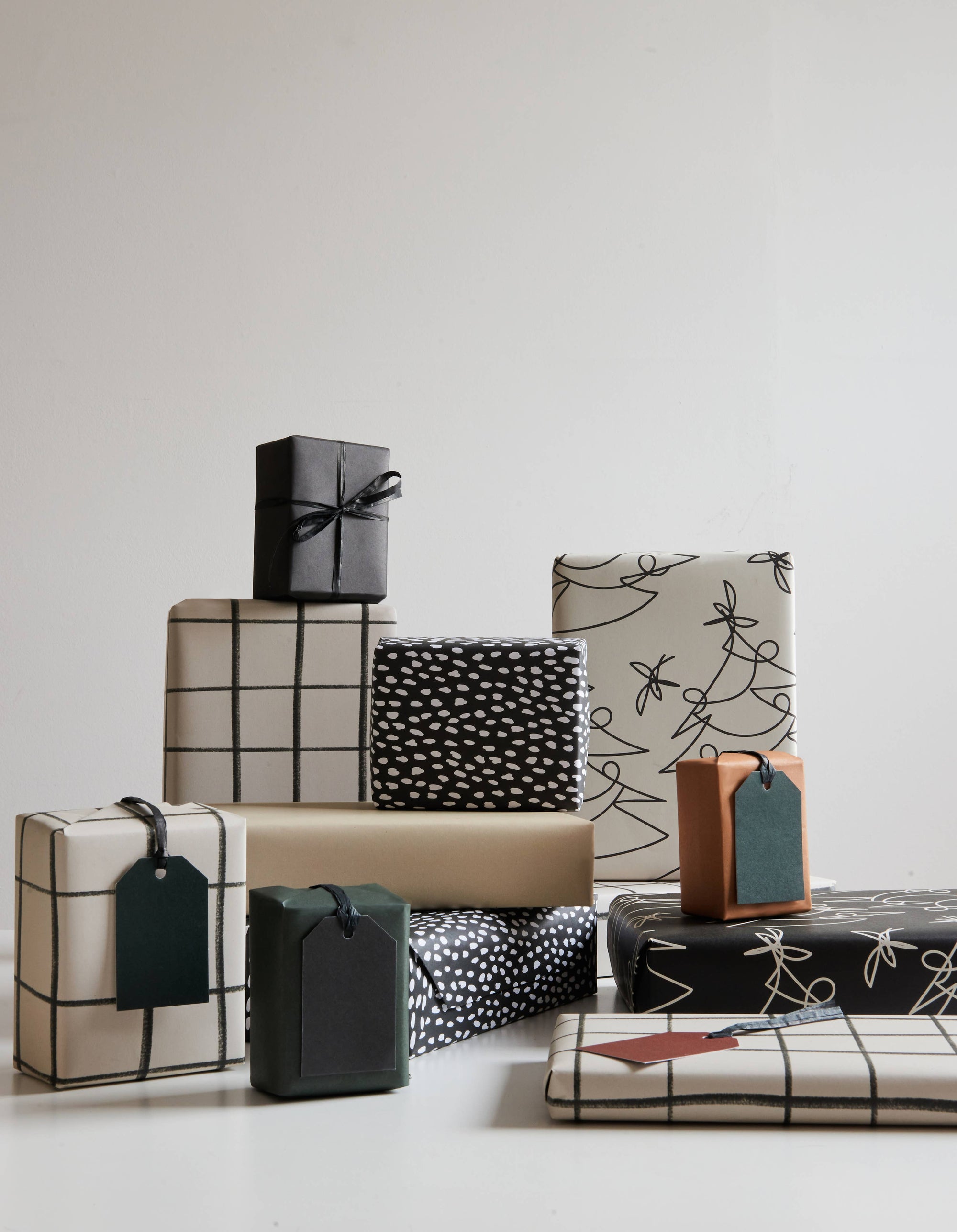 TREE LINES CHRISTMAS Gift Wrap