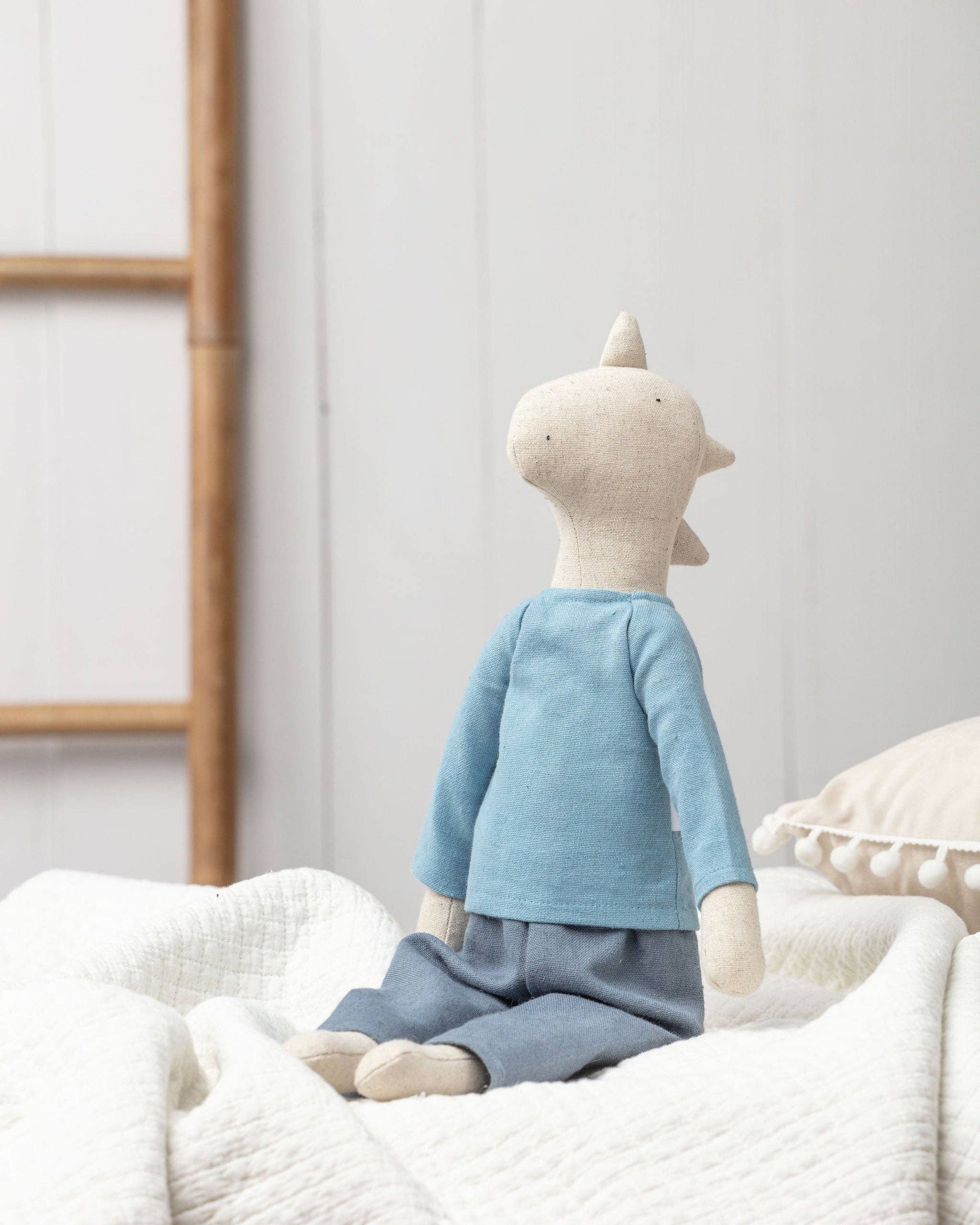 The Adventure Pickles Dino | Blue