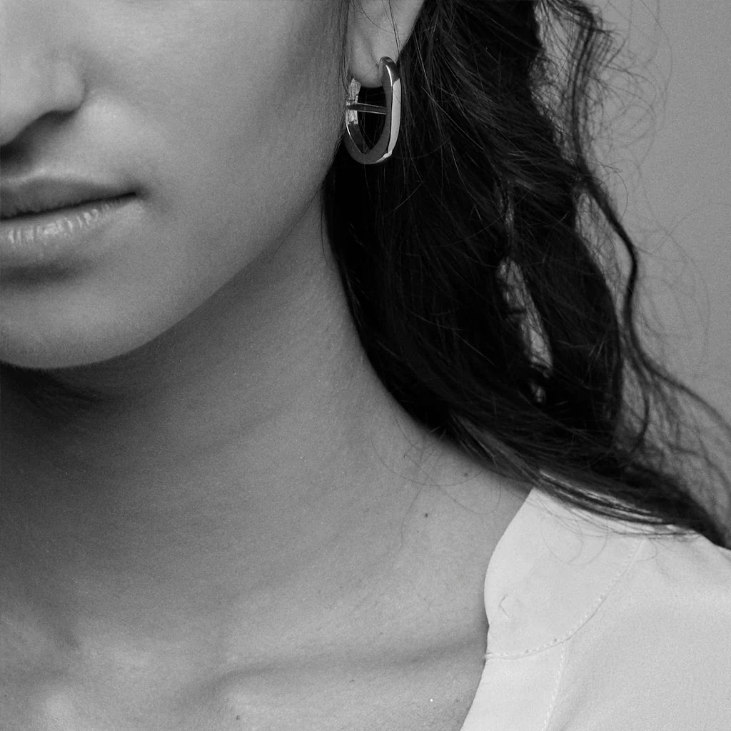 Eye Opener Earrings | Silver & Pearl