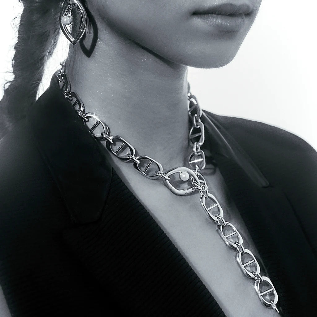 Eye Opener Capsule Link Necklace | Silver