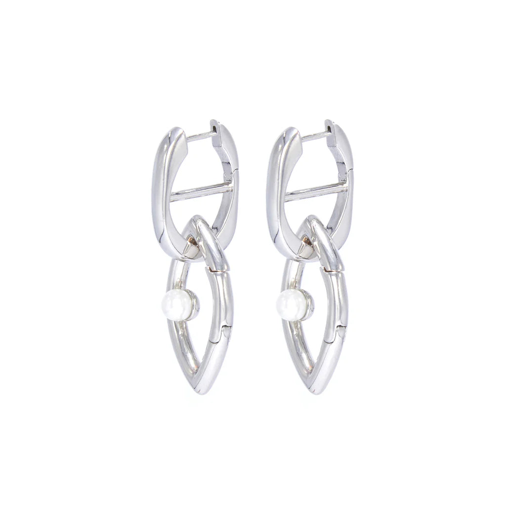 Eye Opener Earrings | Silver & Pearl