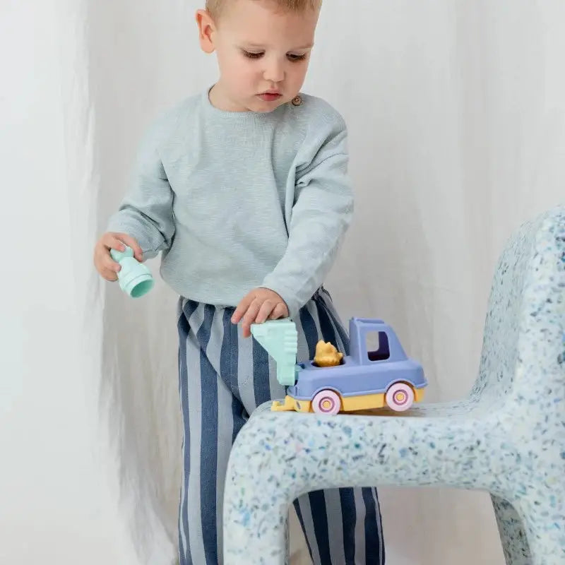 Le Jouet Simple | My First 2 in 1 Fire Truck