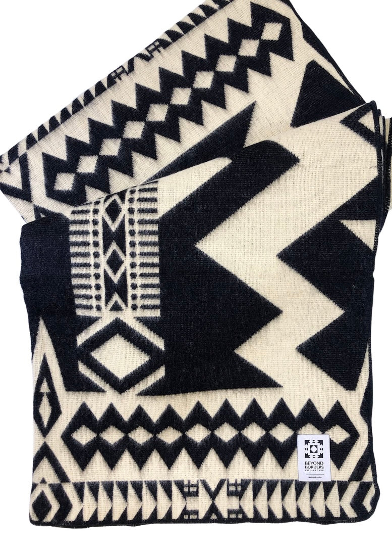 Awa Blanket | Black