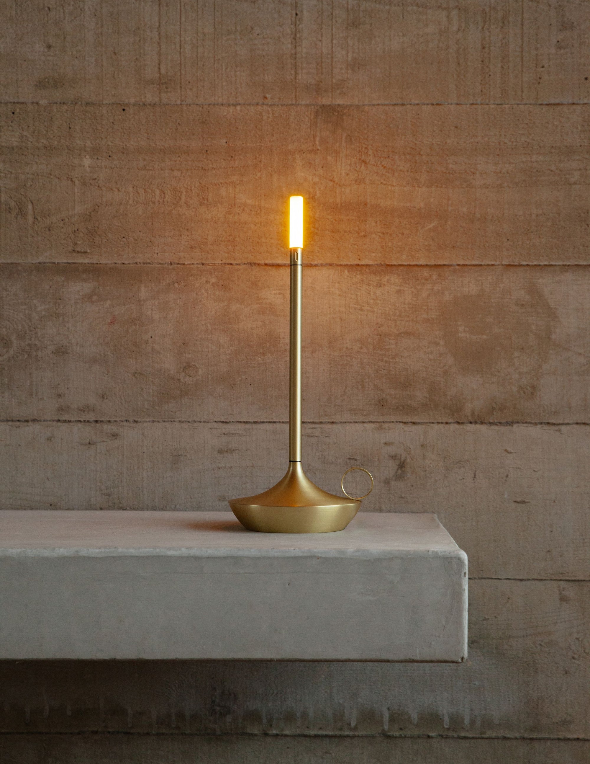 GRAYPANTS | Wick Portable Table Lamp GOLD