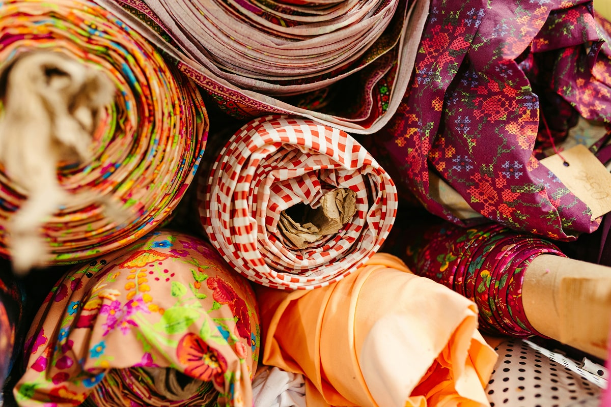 Nested Subcollection - Textiles: Throws & Blankets