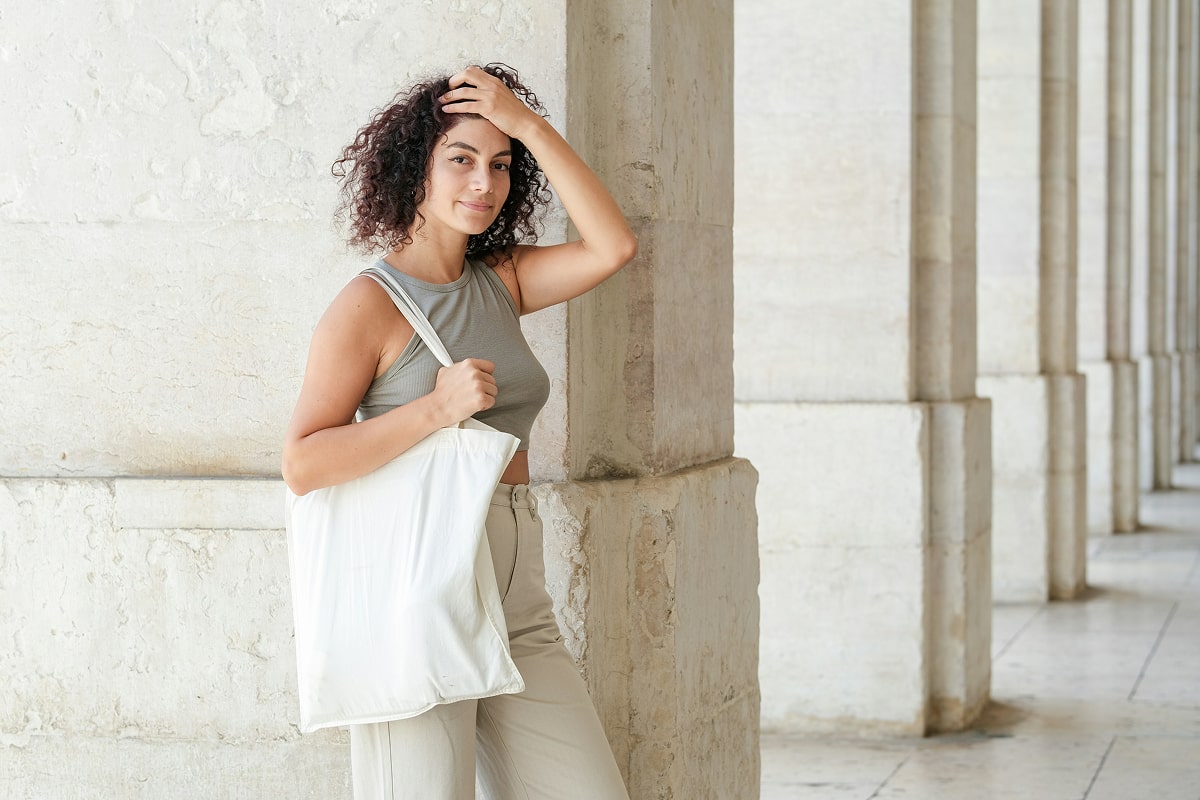 Nested Subcollection - Bags: Totes