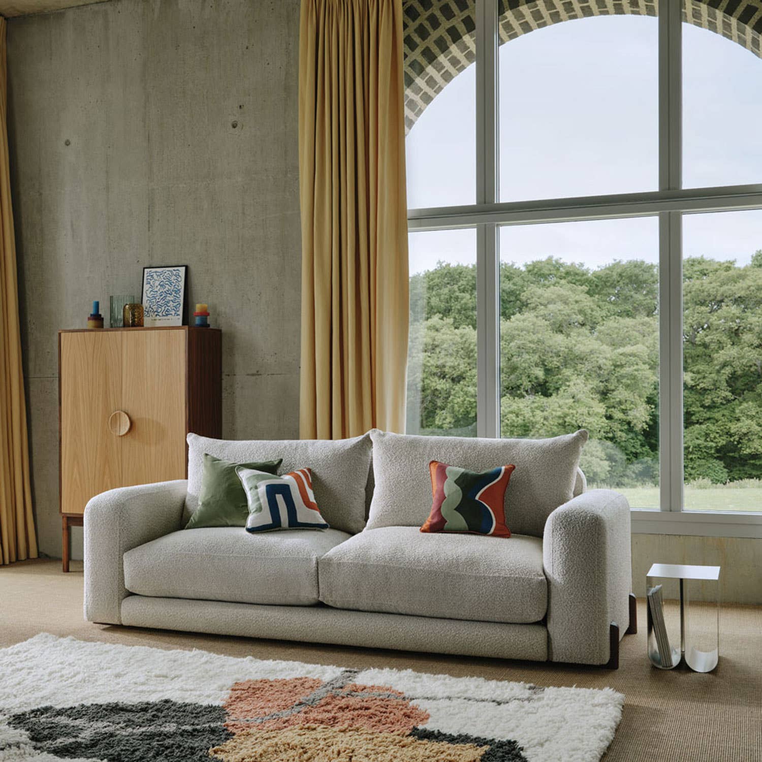 Cora White Linen Piped Cushion