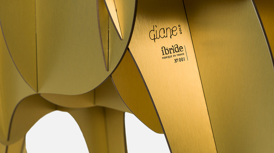 IBRIDE | Limited Edition Gold Diane Doe Console